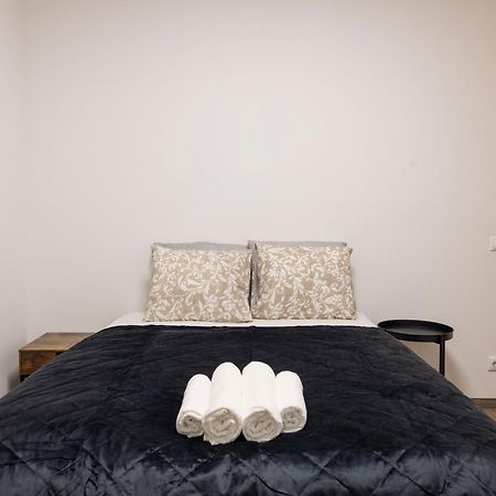 Deluxe Central Elizabeth Residence W/ 4Bedrm, 2Bathrm, 1Lvngrm Budapest Kültér fotó
