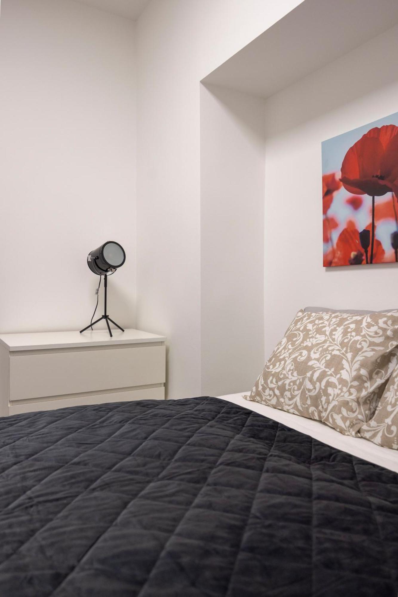 Deluxe Central Elizabeth Residence W/ 4Bedrm, 2Bathrm, 1Lvngrm Budapest Kültér fotó
